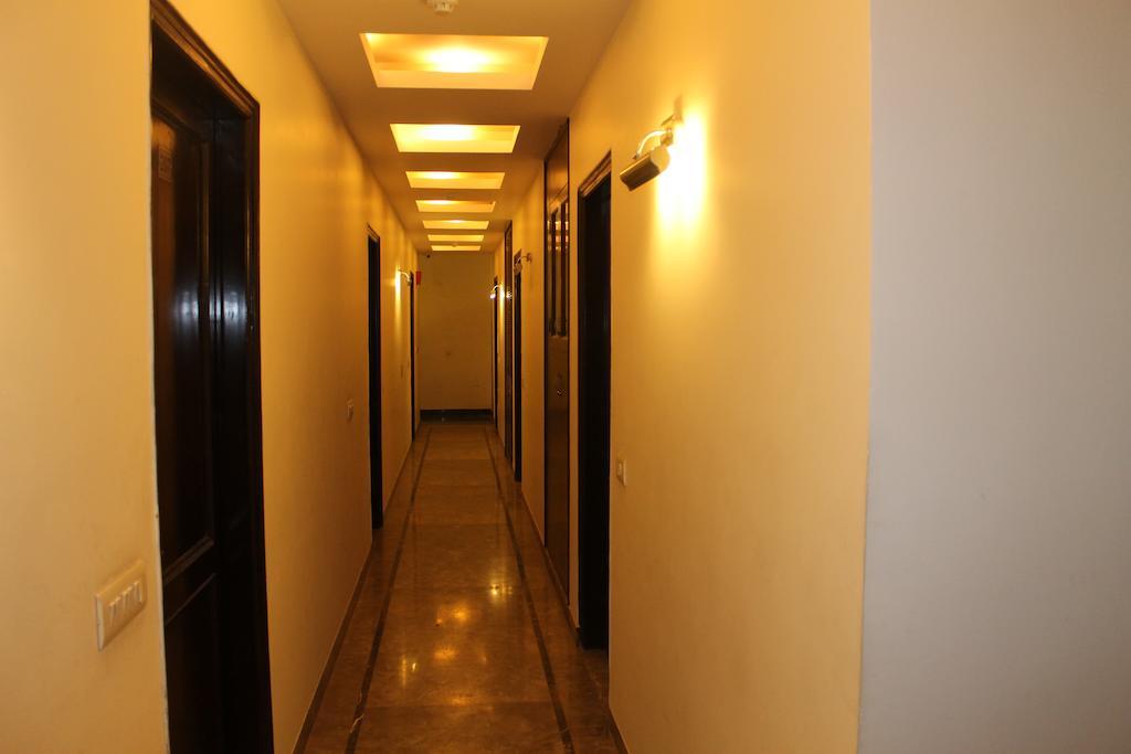 Airport Hotel Jet Inn Suites New Delhi Ngoại thất bức ảnh
