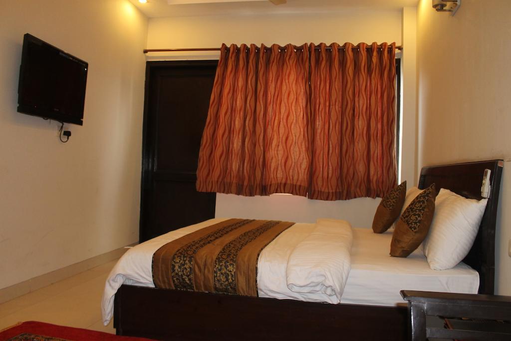 Airport Hotel Jet Inn Suites New Delhi Phòng bức ảnh